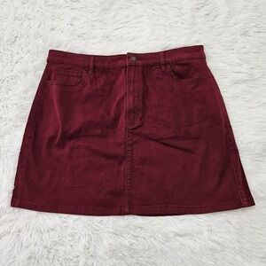 NWT Hollister‎ Women's Maroon Corduroy A-Line Skirt. Size 13